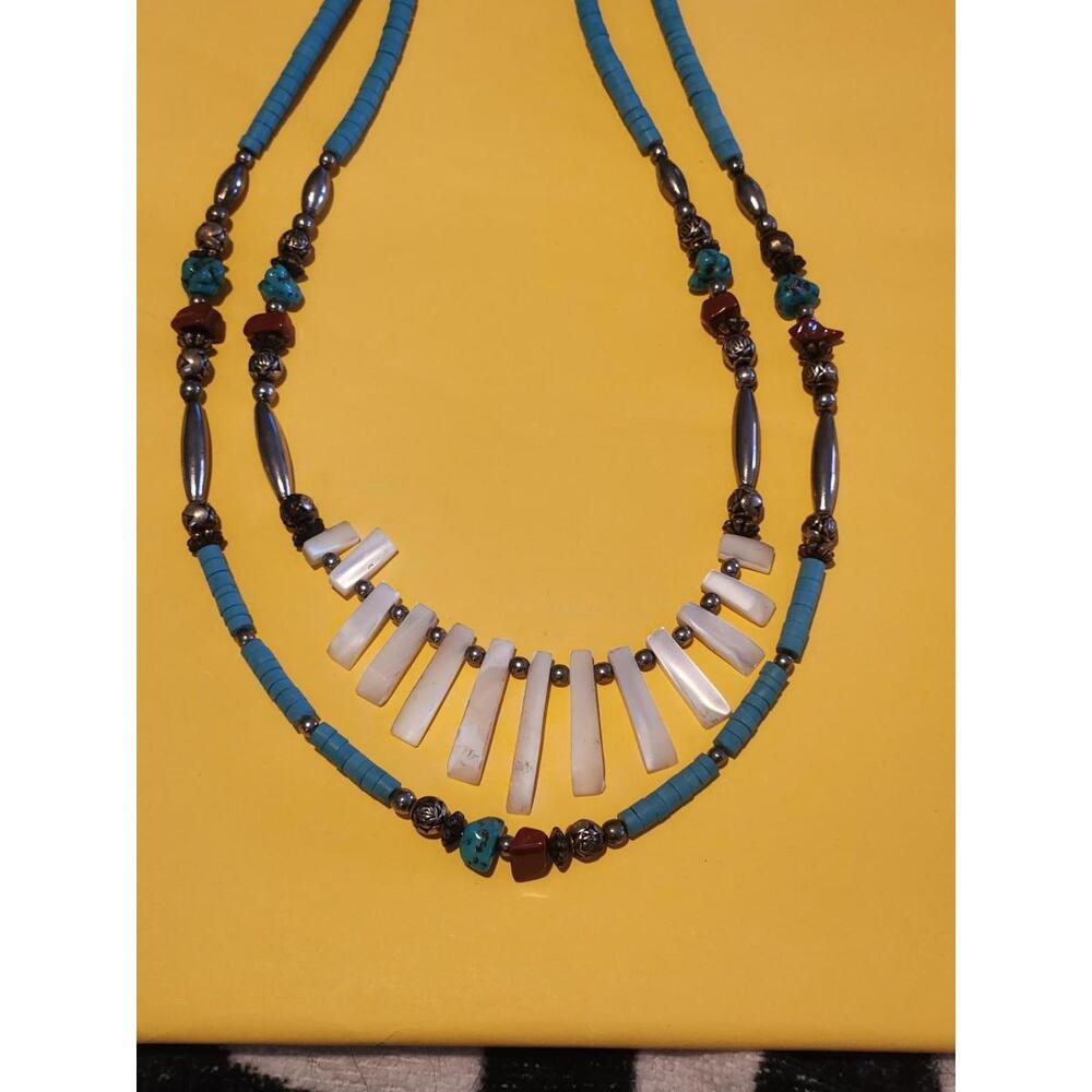 🔥Vintage 1970s Handmade Turquoise Necklace🔥 - Picture 2 of 4